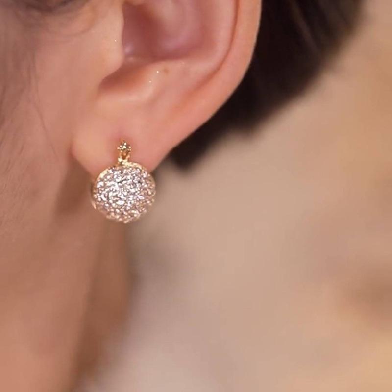 Gold-Plated Mermaid Pearl Zircon Retro Ear Cuffs for Women