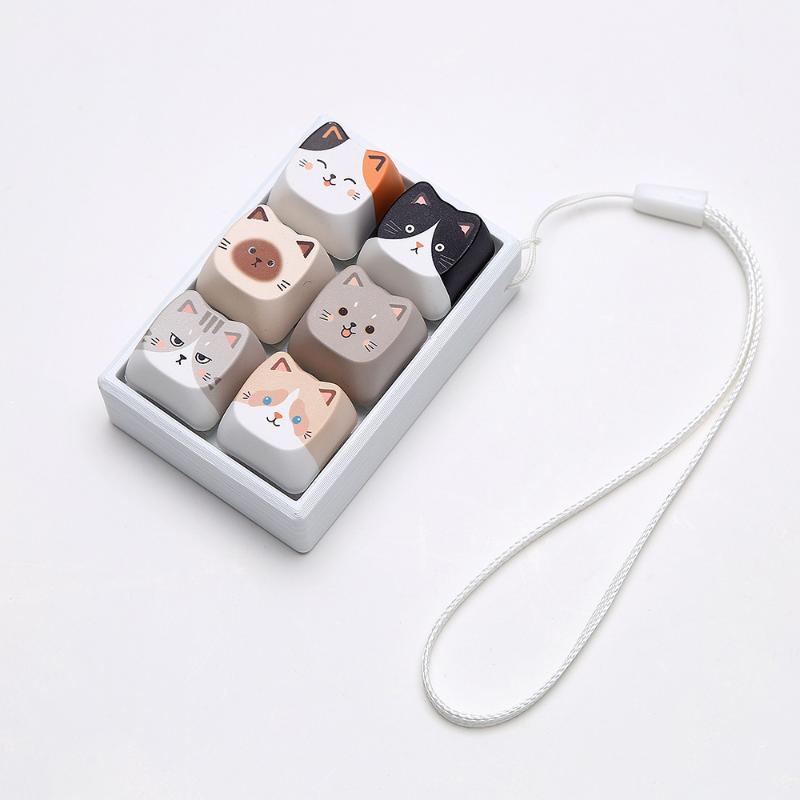 4/6 Keys Anti-Stress Pendant Keyboard Keycap Cat Fidget Keychain Finger Button Pass The Time Calming Keychain Keys