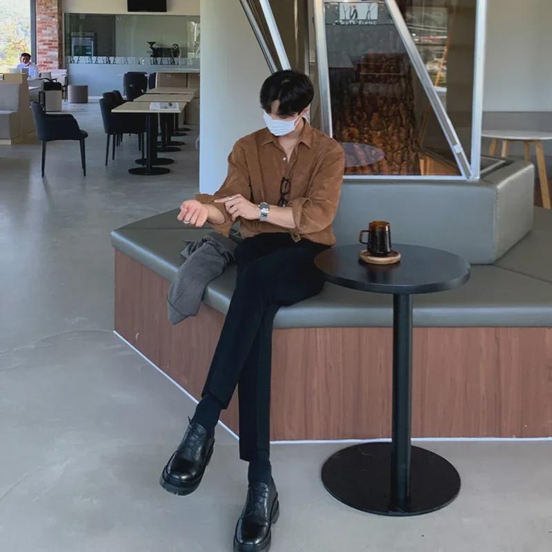 Herrskjorta i retro japansk stil med lång ärm i manchester – Koreansk trend, lös passform, vår/höst