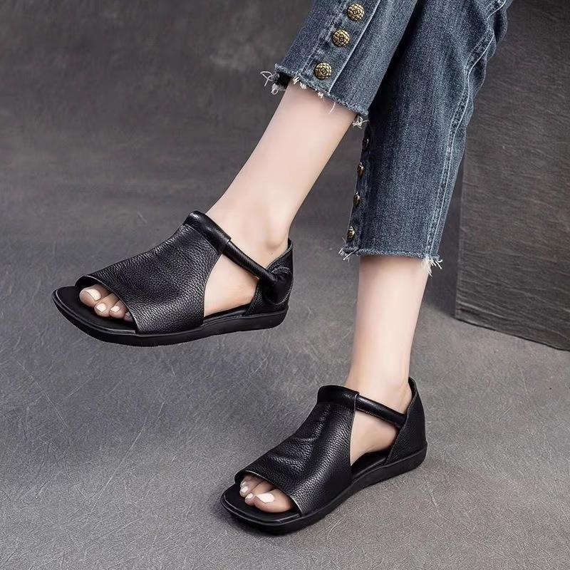 

New Retro Fish-mouth Flat Simple and Versatile Sandals Retro Casual Women s Shoes 35 чорний