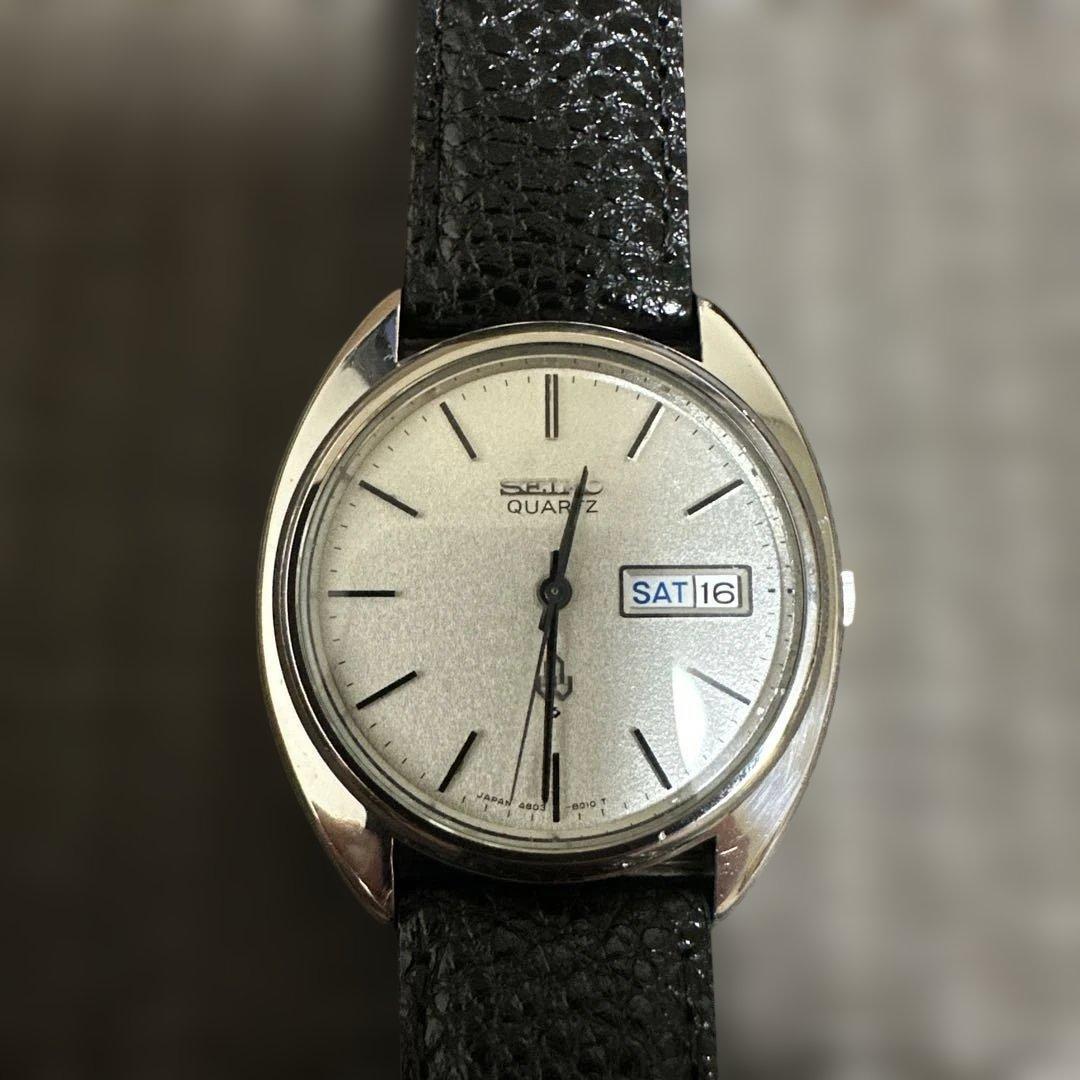 SEIKO 48 кварцевые часы Nashiji серебристый циферблат Рабочий элемент Очень хорошее состояние 4803