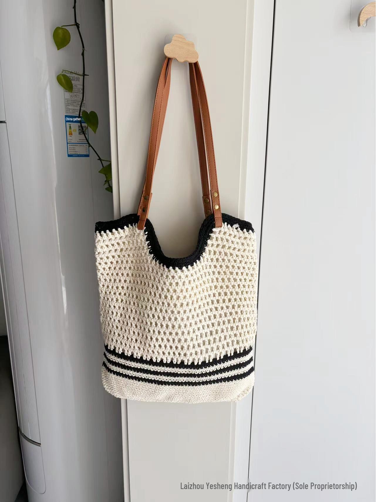 

Trendy Women s Straw Mesh Beach Tote – Large Capacity, Hollow-Out Design, Single Shoulder Bag for 2025 Vacations