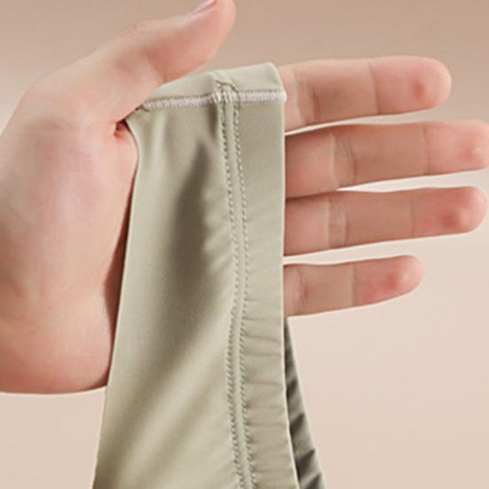 Men Sexy Thongs Ice Silk Cool Underpants Breathable Low-Waist Thong Briefs Quick-Dry Moisture-Wicking Underwear for Summer Daily Wear