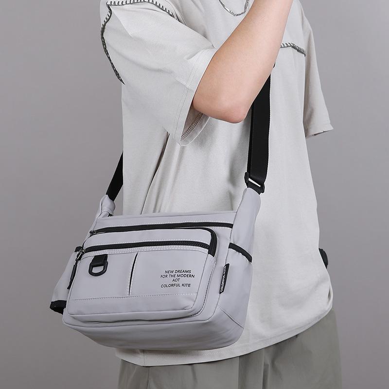 Multi-Zipper Pocket Men Shoulder Crossbody Bag with Bottler Holder Large Space Casual Messenger Bag for Outdoor Daily Use