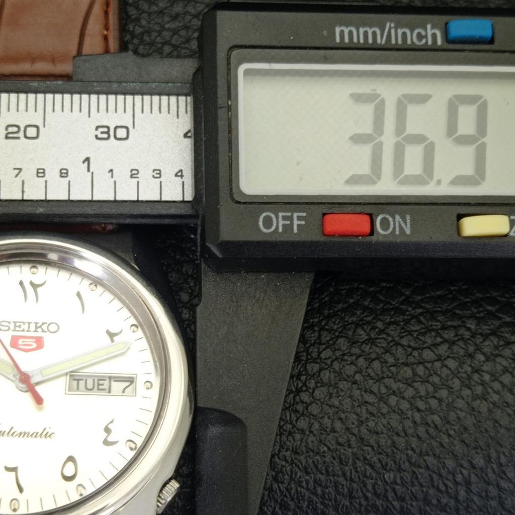 AUTOMATIC VINTAGE SEIKO 5 JAPAN 6119C MENS ARABIC SILVER DIAL WATCH A702445-5 R124-a702445