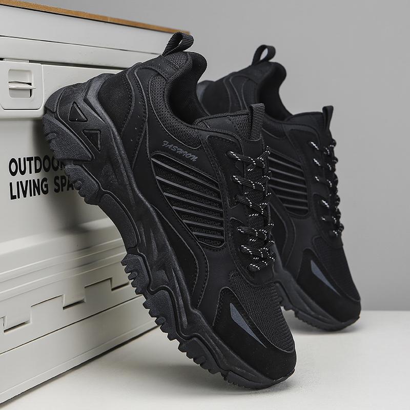 

Мужская модная удобная легкая и повседневная спортивная обувь корейская версия мужская обувь на толстой подошве трендовая и универсальная 45 чёрный