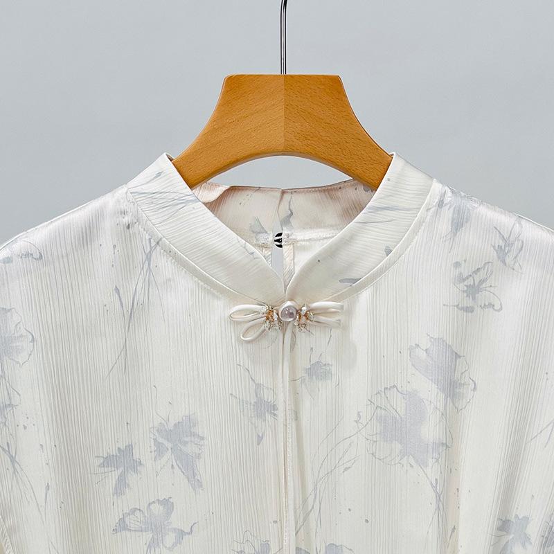 Stand-collar Retro Satin Jacquard Shirt for Women New Women's New Chinese Pleated Waist Top