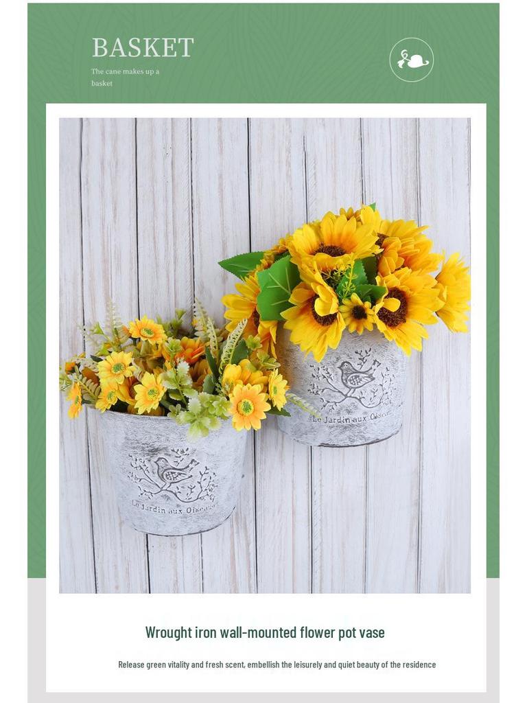 Wall-Mounted Iron Flower Pot Basket - Simple Balcony Decor