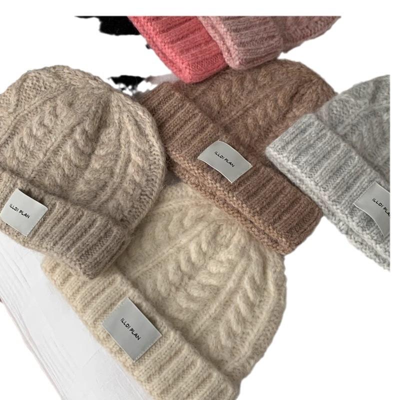 New Plush Twisted Knitted Hat for Women Winter Style Cold Proof and Warm Ear Protection Plus Velvet Thickened Fashionable Versatile Hat