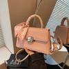 Popular contrasting bags women's new fashion versatile messenger bags portable small square bags