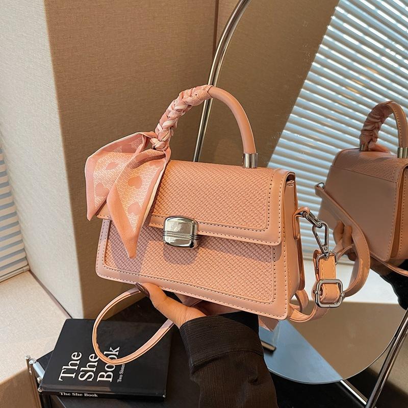 Popular contrasting bags women's new fashion versatile messenger bags portable small square bags
