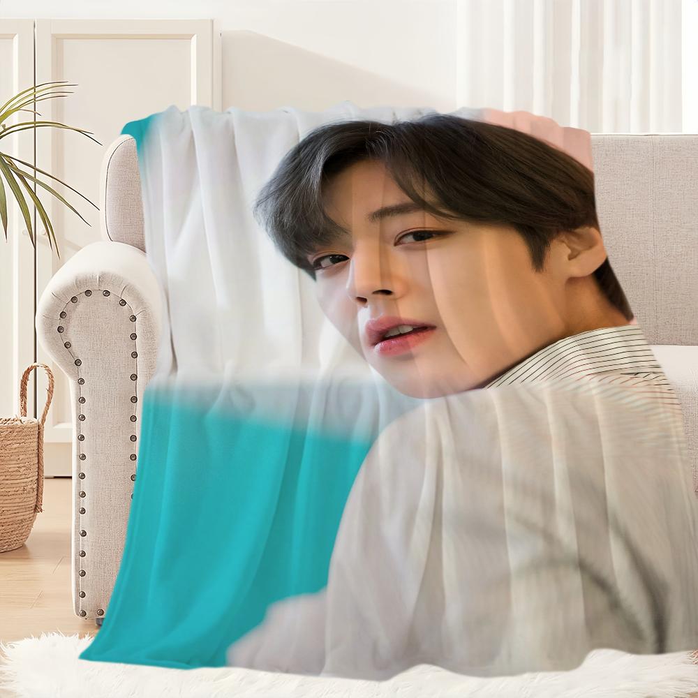 Kpop Boy P-Park Ji-Hoon Blanket Blanket for Couch Sofa Travel Home Hiking Picni Bed Beding Flannel Blanket birthday gift