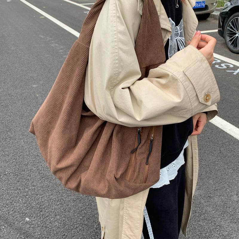 Corduroy Large Capacity Female Handbags for Women Fall Winter New Flannel Tote Shoulder Bag Simple Solid Color Underarm Bags