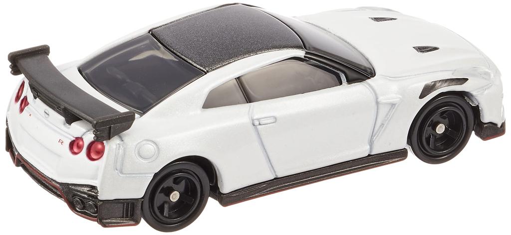 Takara Tomy Tomica 78 Nissan NISMO 2020 Model Miniature Car Toy for Ages 3 and Up No. GT-R (Blister Packaging)