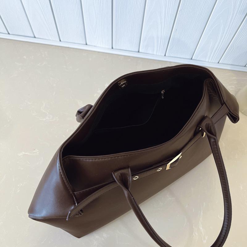 Tote Bag New Large Capacity Bag Women's Loop with Decorative Armpit Bag Handbag Texture Fashionable Commuting Shoulder Bag