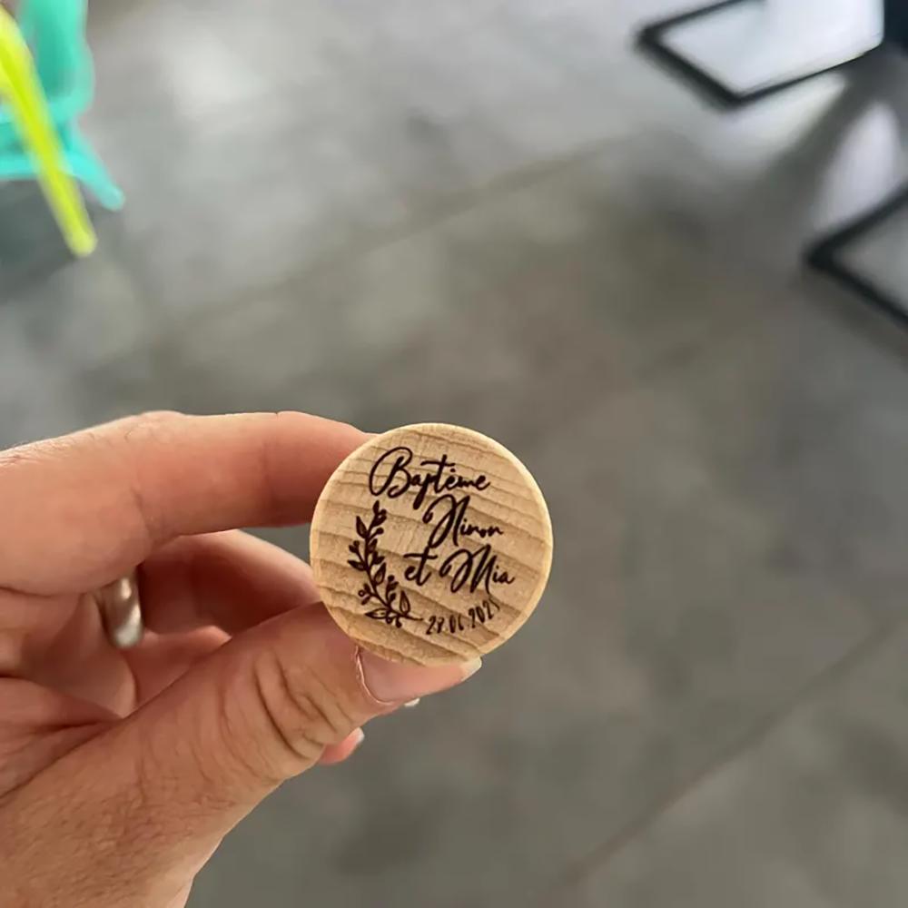 Custom 5Pcs Wooden Wine Corks Cheers Wine Party Favors Engraved Wood Stoppers Wedding Bachelorette Decor Corks for Birthday Gift