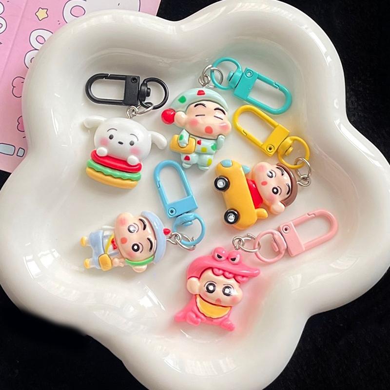 Crayon Shin-Chan Car Key Chain Cute Couple Schoolbag Ornaments Anime Cartoon Pendant Charm Keyring Figures Accessories Gift