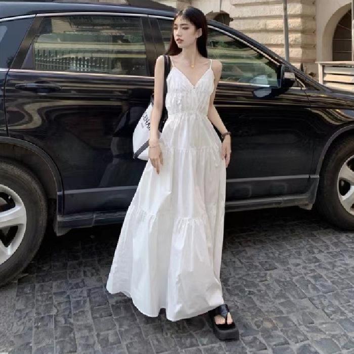 Elegant White Spaghetti Strap Summer Dress for Tall Women with Waist-Cinched Slimming Design and Flowing Mid-Length Hem Large