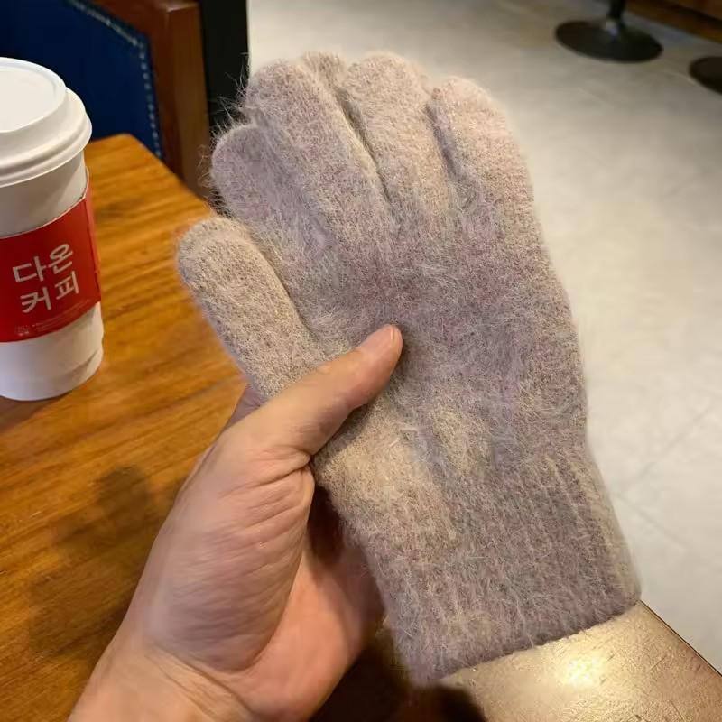 Women Winter Gloves Keep Warm Plus Cashmere Solid High Elasticity Soft Knitted Gloves Cute Lovely Multicolor Windproof Mittens