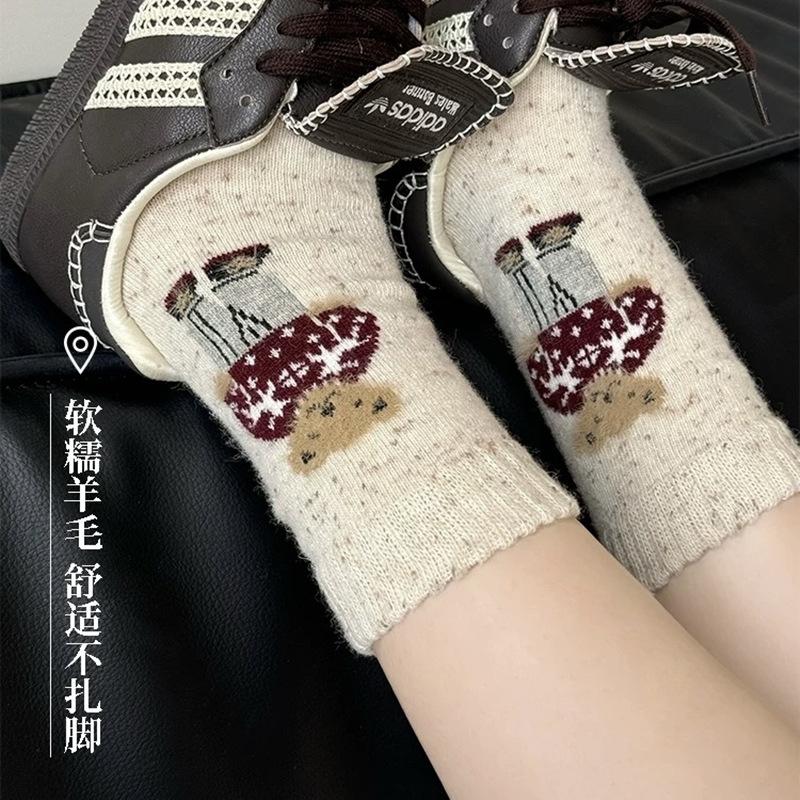 Wool Socks Thickened Socks Cute Flocked Bear Medium Tube Socks Winter Warm Stockings