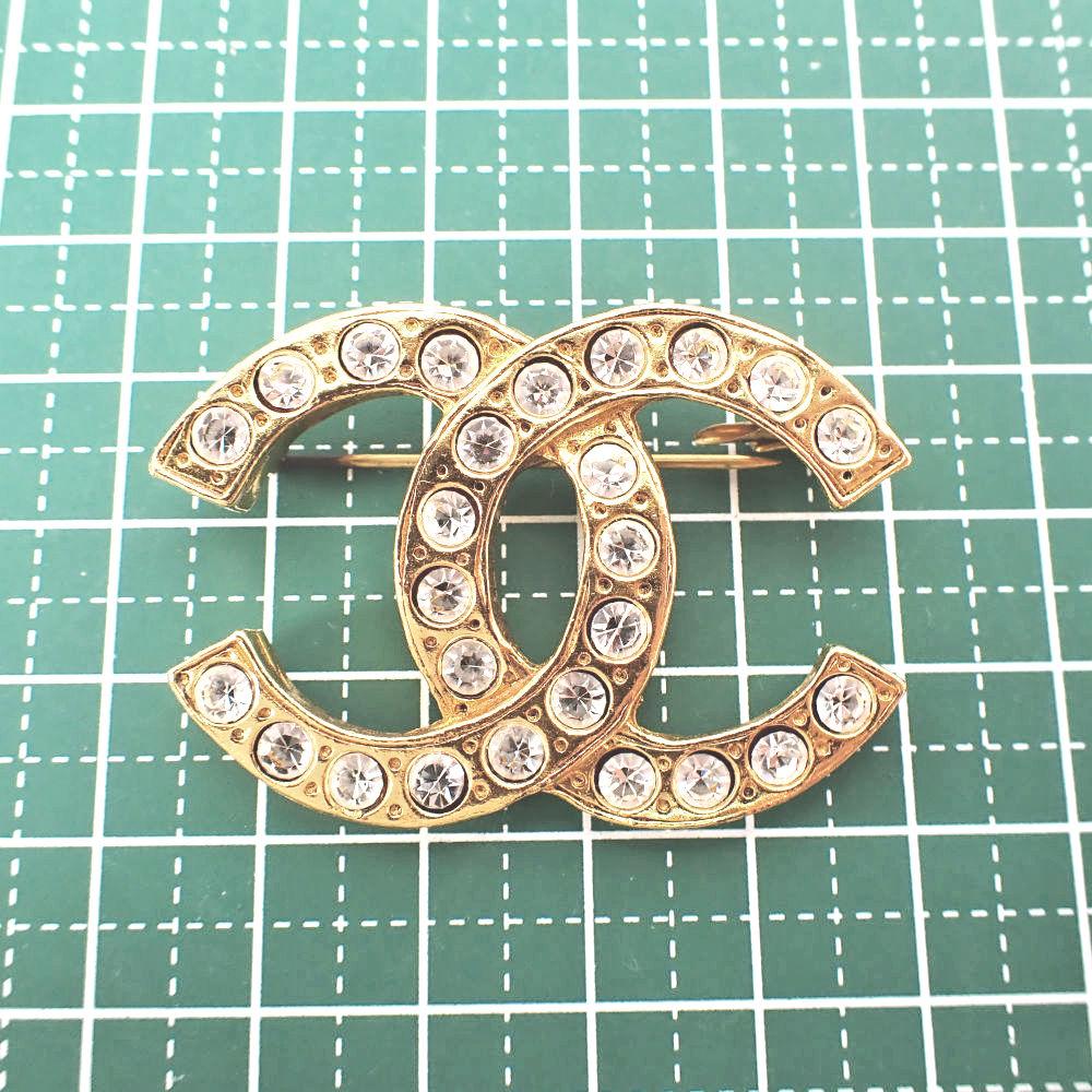 [Pre-owned] CHANEL Icon Series Coco Mark Rhinestone Brooch/j2-1