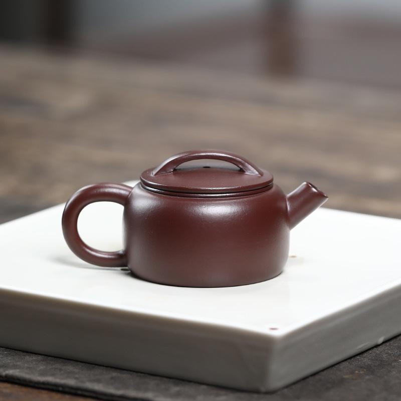 80ml Yixing Purple Clay Teapot Small Capacity Handmade Tea Pot Raw Ore Purple Zhu Mud Kettle Tea Infuser Chinese Zisha Tea Set