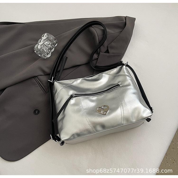 

Commuter tote bag women s Korean version ins fashion shoulder bag 2025 new spring niche high-end backpack