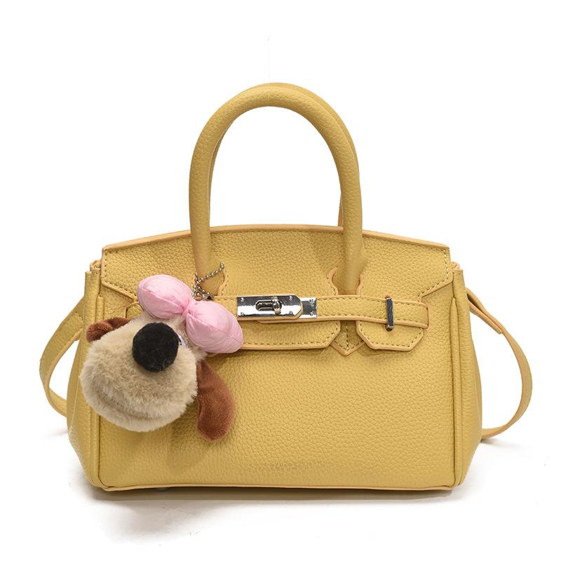 

Handbag Women s New Fashion Shoulder Messenger Bag no pendant