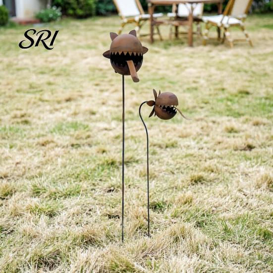 Durable Outdoor Garden Art Metal Carnivorous Plant Stake, Large Venus Flytrap Sculpture, Flower Bed Decor Decorative Yard for Beds, Patios,