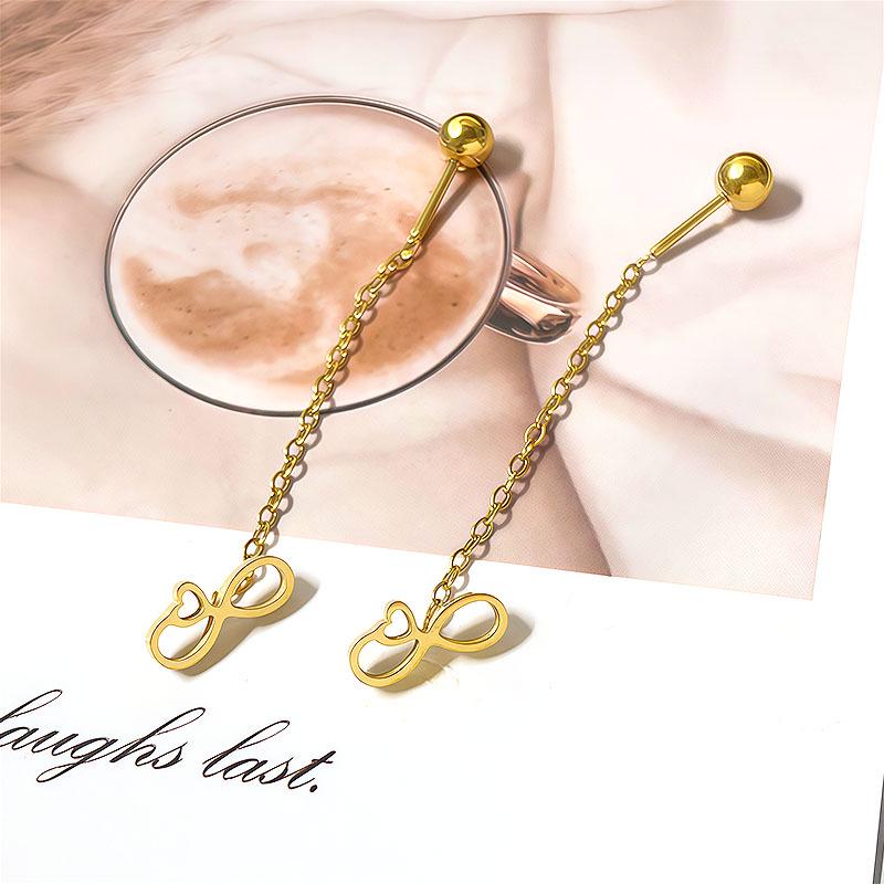 Women's Stainless Steel Geometric Heart Ear Studs: Versatile, Temperate, Sweet Style Ear Chain.