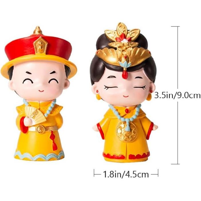 Garneck 2Pcs Chinese Empress and Emperor Cake Decoration Traditional Chinese Figurines Resin Tabletop Decor Statues for Wedding Birthday Bridal