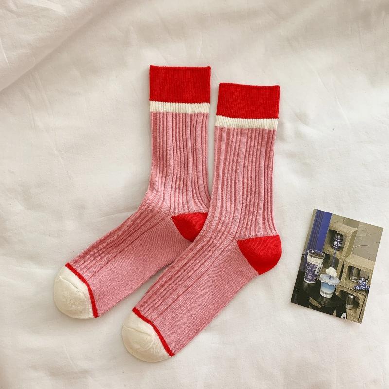 Ladies Spring and Autumn Vintage Cotton Matching Color In The Tube Pile Socks