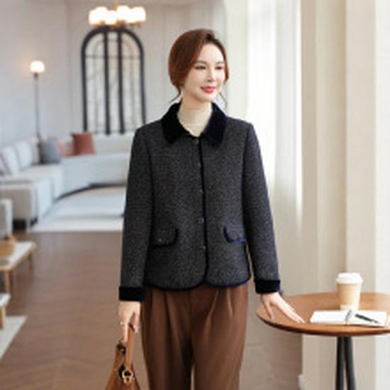 Mom's Stylish Faux Leather Jacket: Autumn Long Sleeve Print for Middle-Aged & Elderly Women