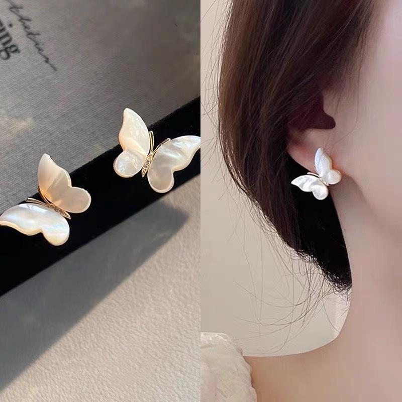 Elegant White Butterfly Mother-of-Pearl Stud Earrings - Light Luxury Fresh Summer Fairy Vibe