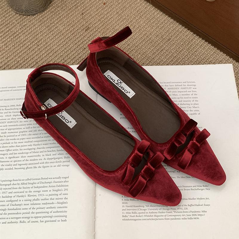 Fashion Footwear With Height Increasing Ladies Shallow Shoes Ankle Buckle Female Pointed Toe Fashion Silk Women Flats Shoes