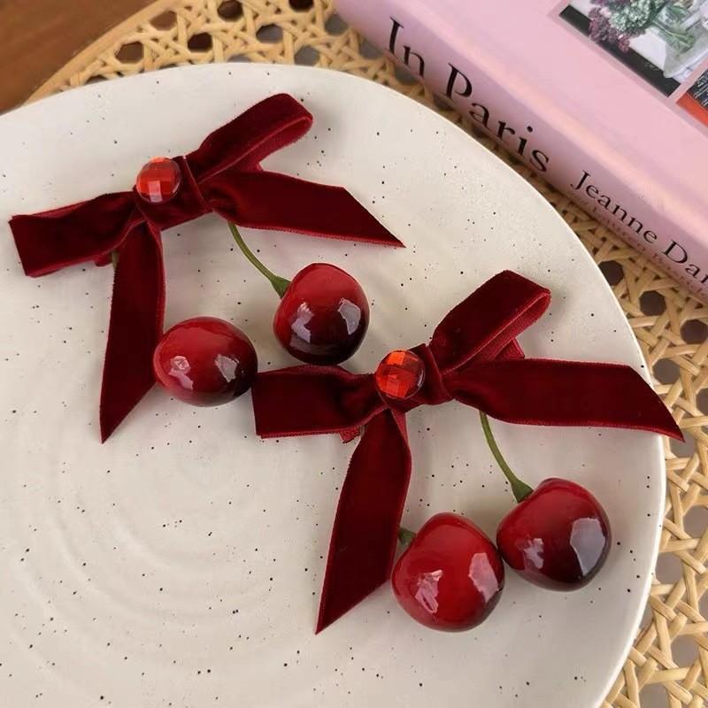 1/2/4 Pezzi Fermaglio per Capelli Fiocco Rosso Ciliegia Velluto Barretta Elegante per Donne Versatile Fermaglio Dolce Accessori per Capelli