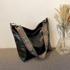 Yogodlns Bred Geometrisk Rem Axelväska Stor Kapacitet Crossbody Väskor För Damer Retro Pu Läder Damväska För Shopping & Resor