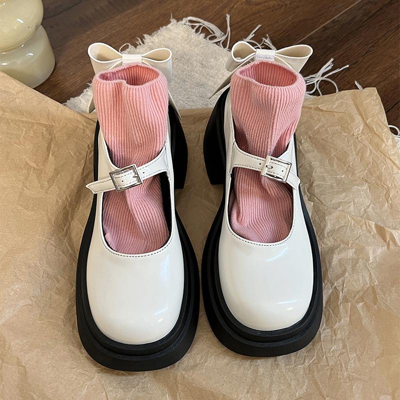 

Черные туфли на высокой платформе в стиле ретро, женские, маленькие кожаные туфли 2025 года, новые осенне-зимние туфли с круглым носком и толстым каблуком, туфли Мэри Джейн, одинарные туфли 39 бежевый