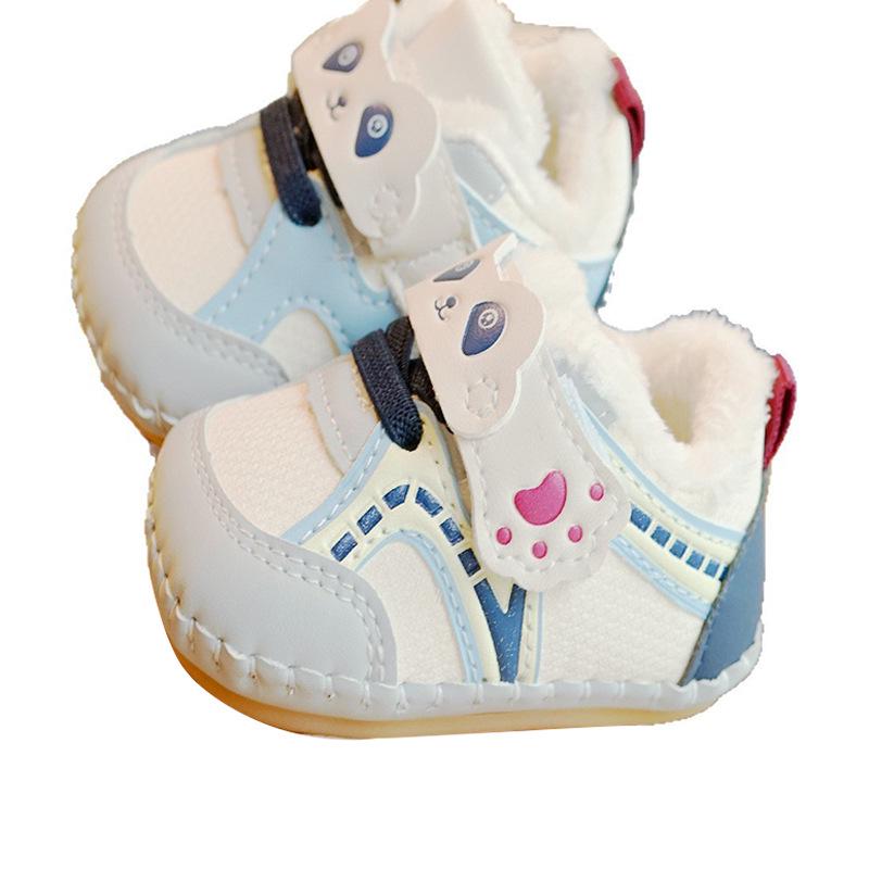 Warm Fleece-Lined Non-Slip Baby Walking Shoes (0-1 Year)