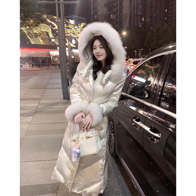 2024 Winter Women's Hooded Faux Fur Collar Long Padded Jacket