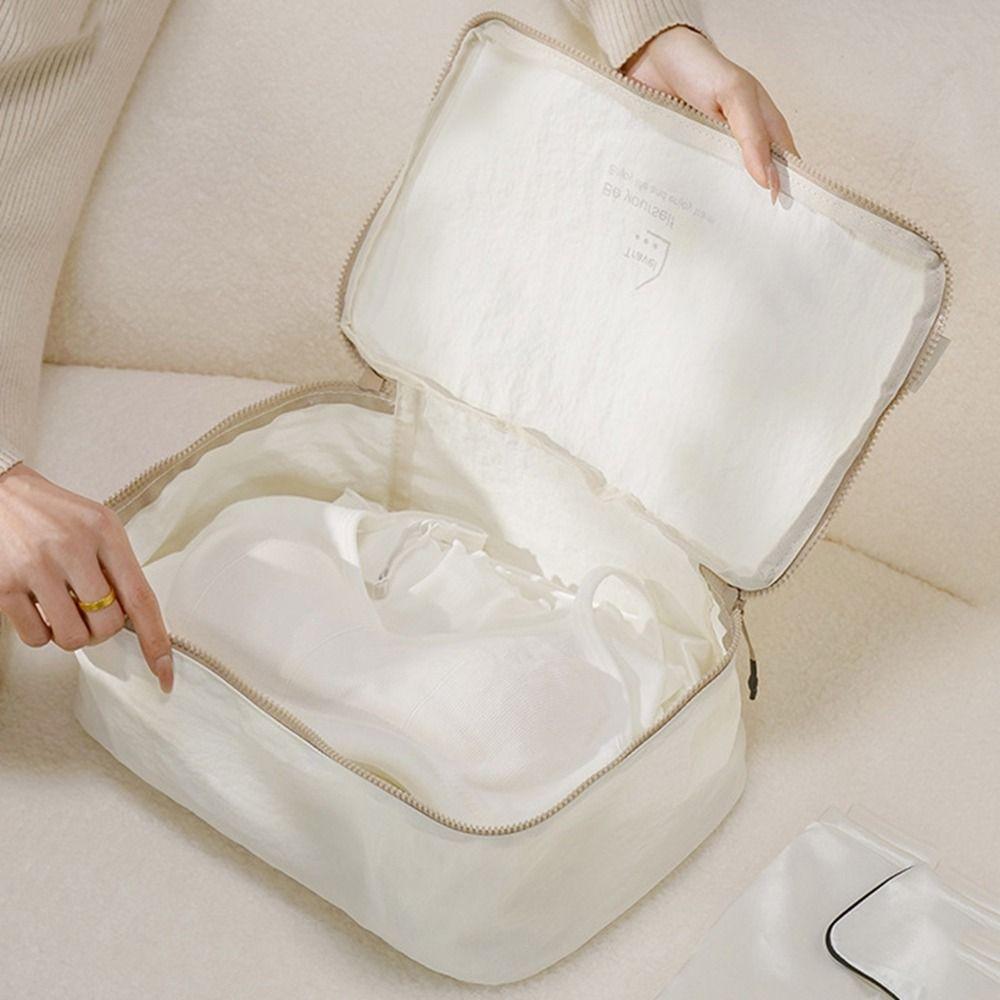 Large Capacity Suitcase Clothing Storage Bag Waterproof Clothes Luggage Organizer for Home