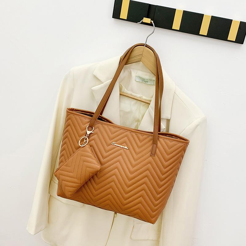 

Сумка-тоут, новая женская сумочка, модная простая сумка через плечо, модный набор для мамы и ребенка. коричневый