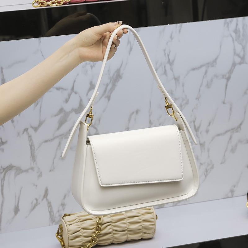 

Red bag women s new armpit bag light luxury bridal wedding bag daily available messenger handbag