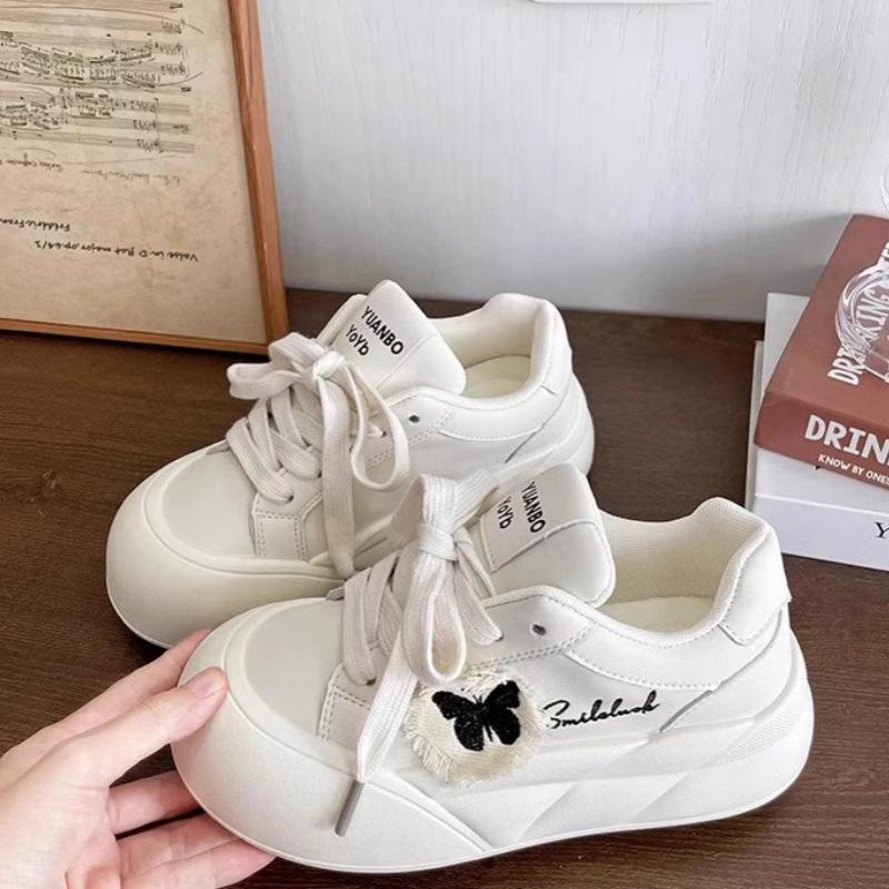 Dívčí boty na platformě s velkou hlavou 2024 nové podzimní a zimní dětské korejská verze chlebíčkové ležérní sportovní obuv plátěnky vlna