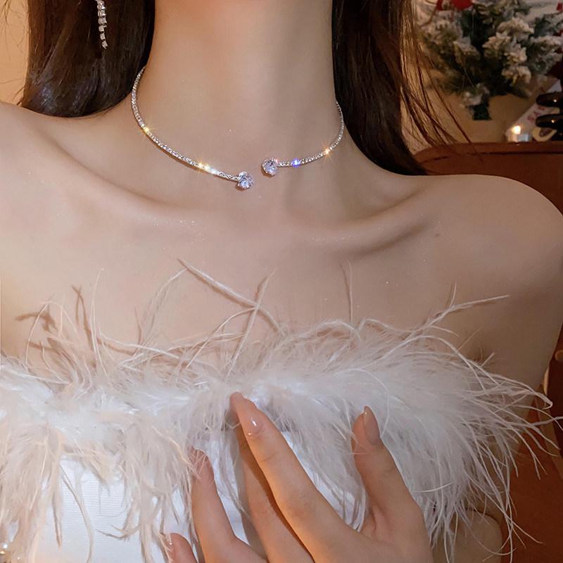 Elegante Französische Retro Zirkonia Herz Halskette - Luxuriöser Modischer Schlüsselbein Kette Schmuck