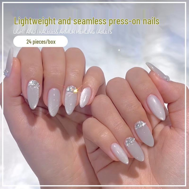 

European & American Cat Eye Glitter Ice White Wearable Nail Tips Glue Style