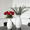 Piccolo Vaso Bianco in Ceramica Sintetica Minimalista Moderno Vaso per Erba della Pampa Portafiori Decorativo per Tavolo Camino Scaffale Arredamento Soggiorno