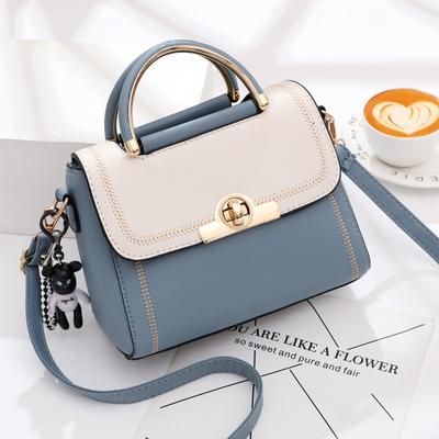 2024 Nuova Borsa Quadrata Piccola con Chiusura a Patta Borse a Spalla Messenger Crossbody Cuciture di Designer Borse da Donna Borsa a Spalla per il Tempo Libero