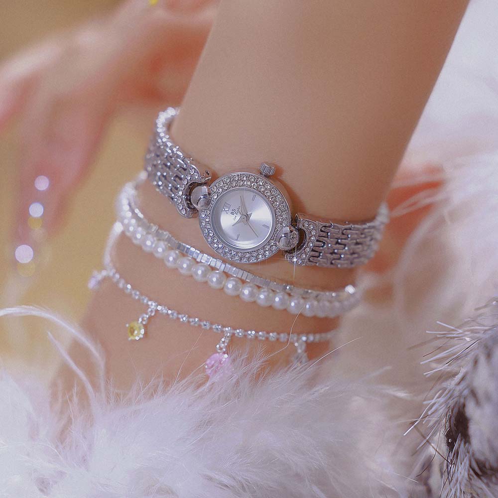 BS Minimalist Silver Woman Watch High Quality Small Dial Quartz Ladies Watches Daily Wear Fashion Wristwatch Accessory Gift