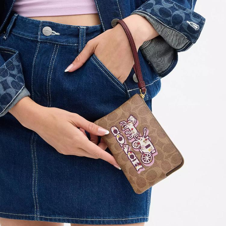 Coach Logo Zip Closure Coated Canvas Clutch Bag Small Women clutch bags Brown CX589-IMXGY